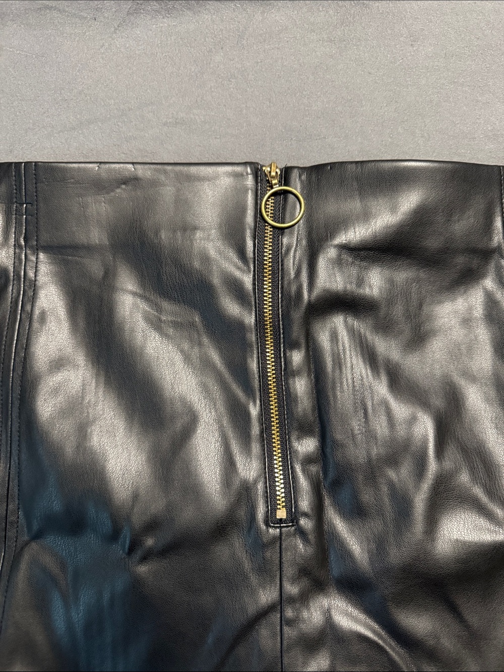 Ava & Viv Black Faux Leather Flounce Mini Skirt - Picture 3 of 3